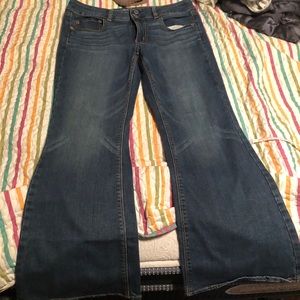 Dark wash artist jeans